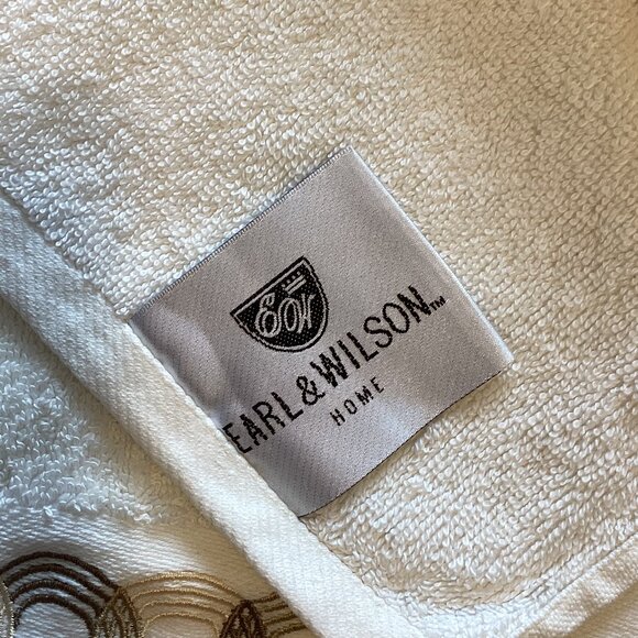 1 White Bath Towel 3 Hand Towels 1 Face Cloth White & Cream Guest Towels Linens - Picture 6 of 8
